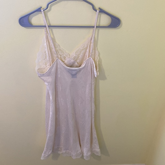 August Silk Intimates Slip Negligee - Picture 2 of 3